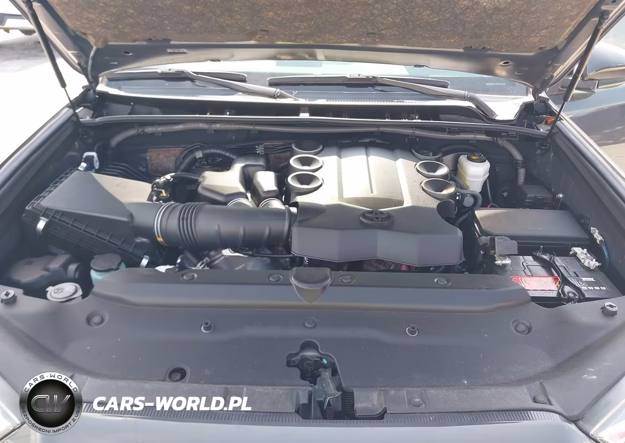 2024 Toyota 4Runner Sr5 VIN:JTEEU5JR8R5312891 - 10