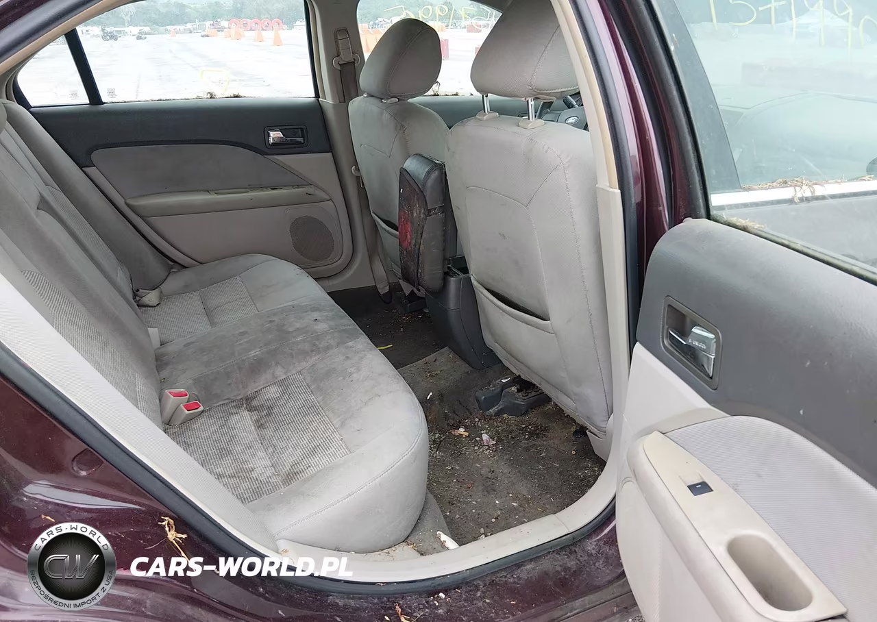 2011 Ford Fusion Se VIN:3FAHP0HA8BR279623 - 8