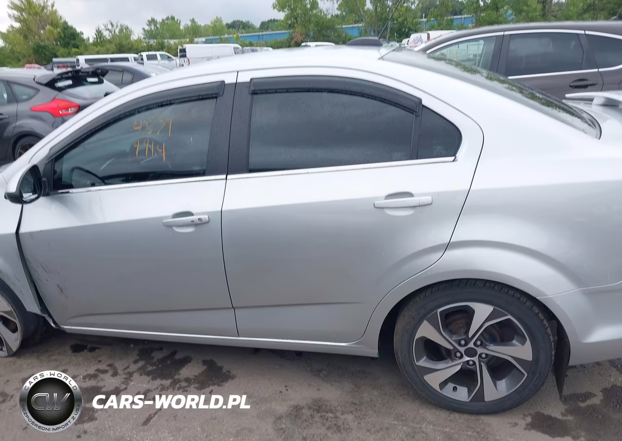 2020 Chevrolet Sonic Fwd Premier VIN:1G1JF5SB9L4121002 - 14