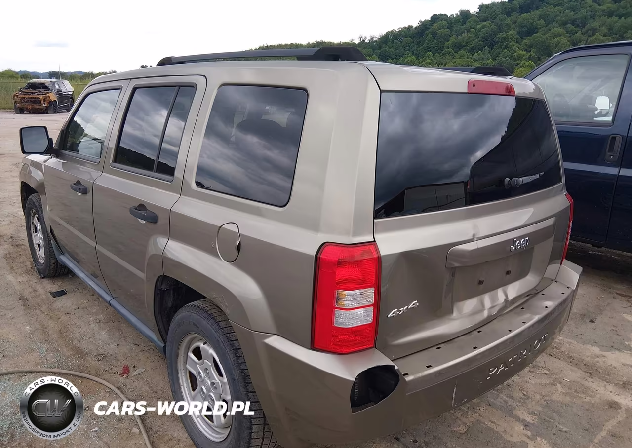 2007 Jeep Patriot Sport VIN:1J8FF28W67D251243 - 3