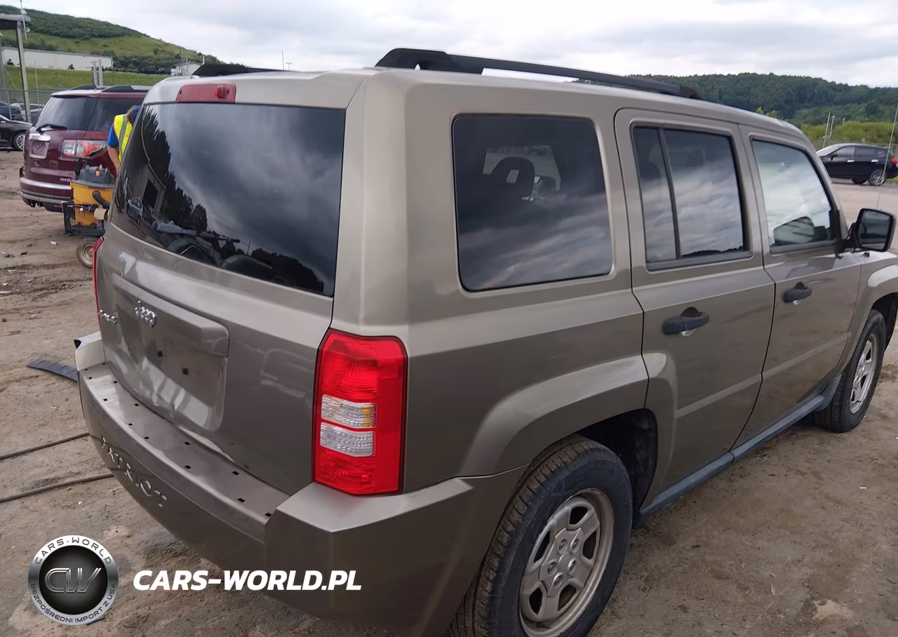 2007 Jeep Patriot Sport VIN:1J8FF28W67D251243 - 4