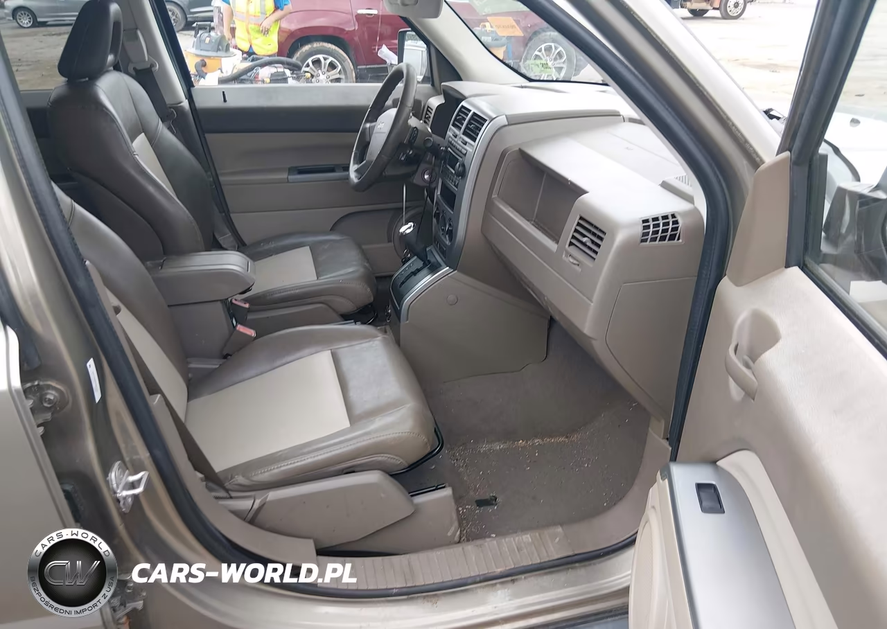 2007 Jeep Patriot Sport VIN:1J8FF28W67D251243 - 5