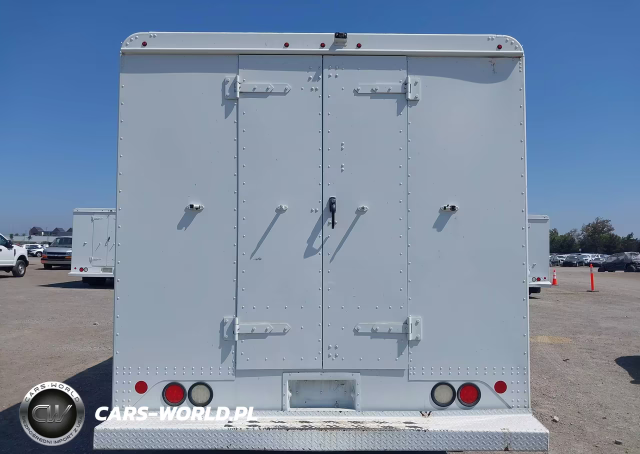 2017 Ford E-350 Stripped VIN:1FC3E3KS8HDC66479 - 17