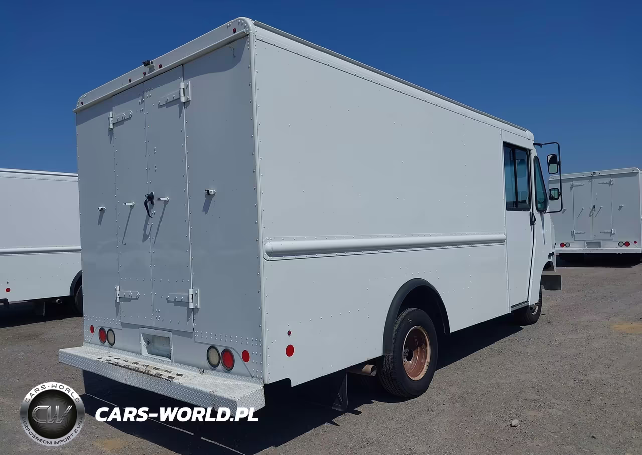 2017 Ford E-350 Stripped VIN:1FC3E3KS8HDC66479 - 4