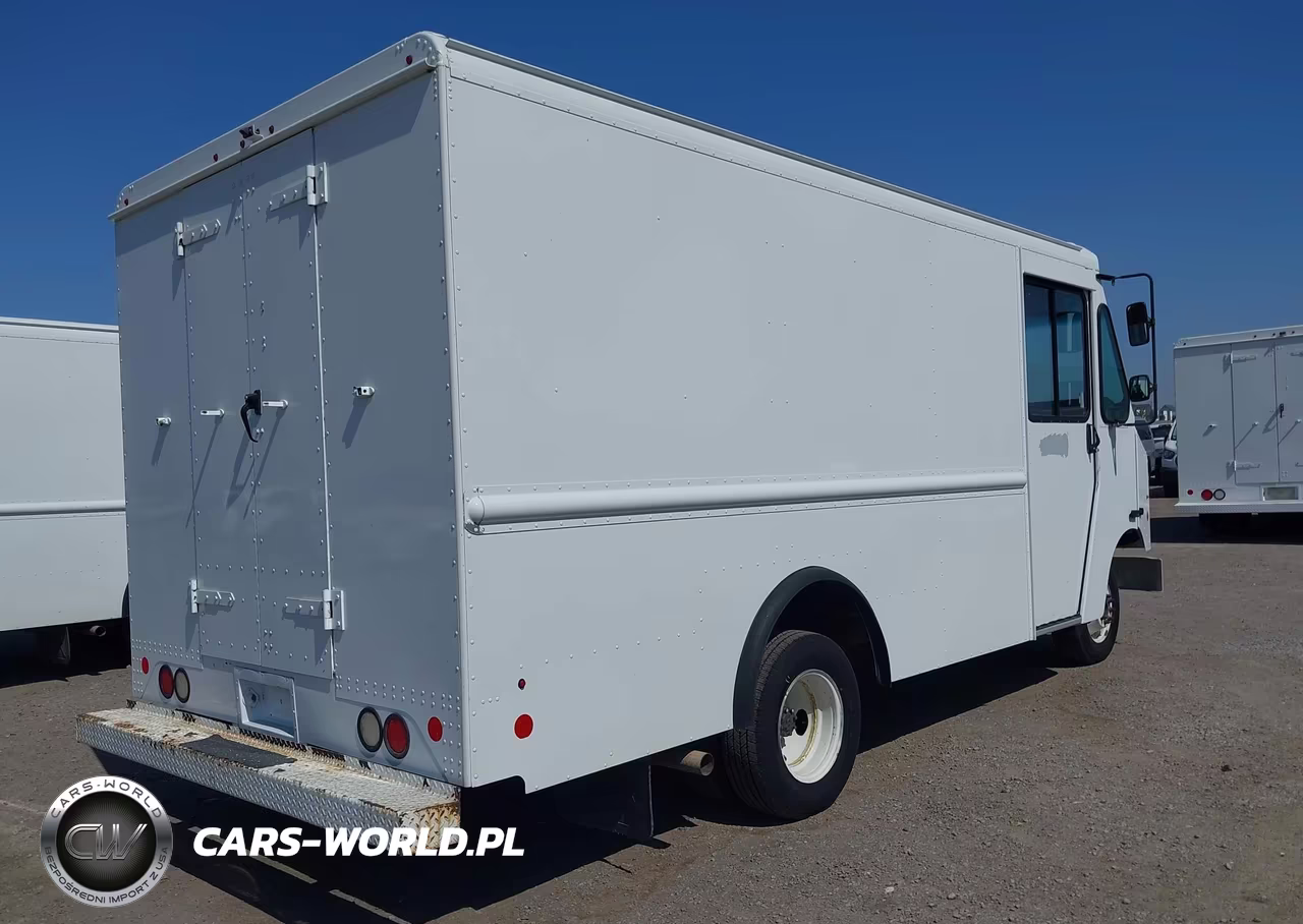 2017 Ford E-350 Stripped VIN:1FC3E3KS8HDC66465 - 4