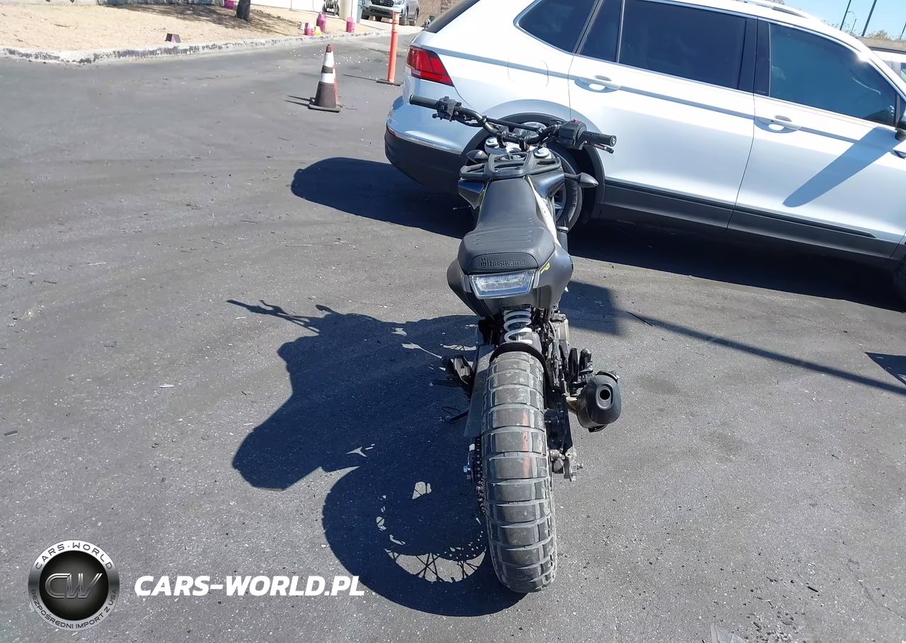 2019 Husqvarna Svartpilen 401 VIN:VBKUNJ406KM266197 - 6