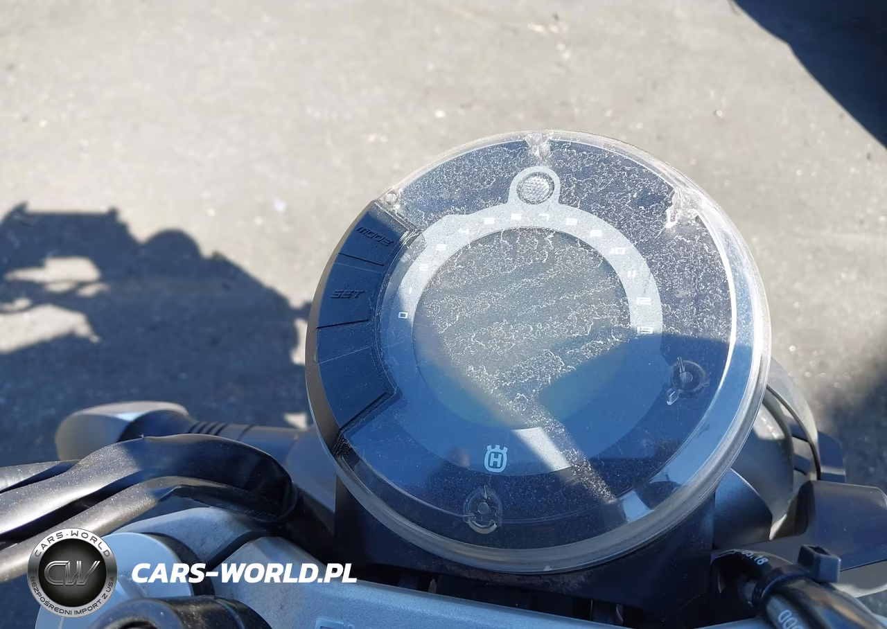 2019 Husqvarna Svartpilen 401 VIN:VBKUNJ406KM266197 - 7