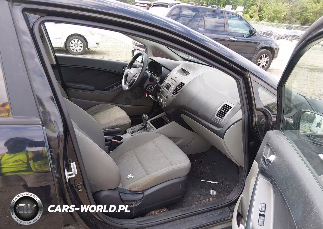 2015 Kia Forte Lx VIN:KNAFK4A64F5320557 - 5