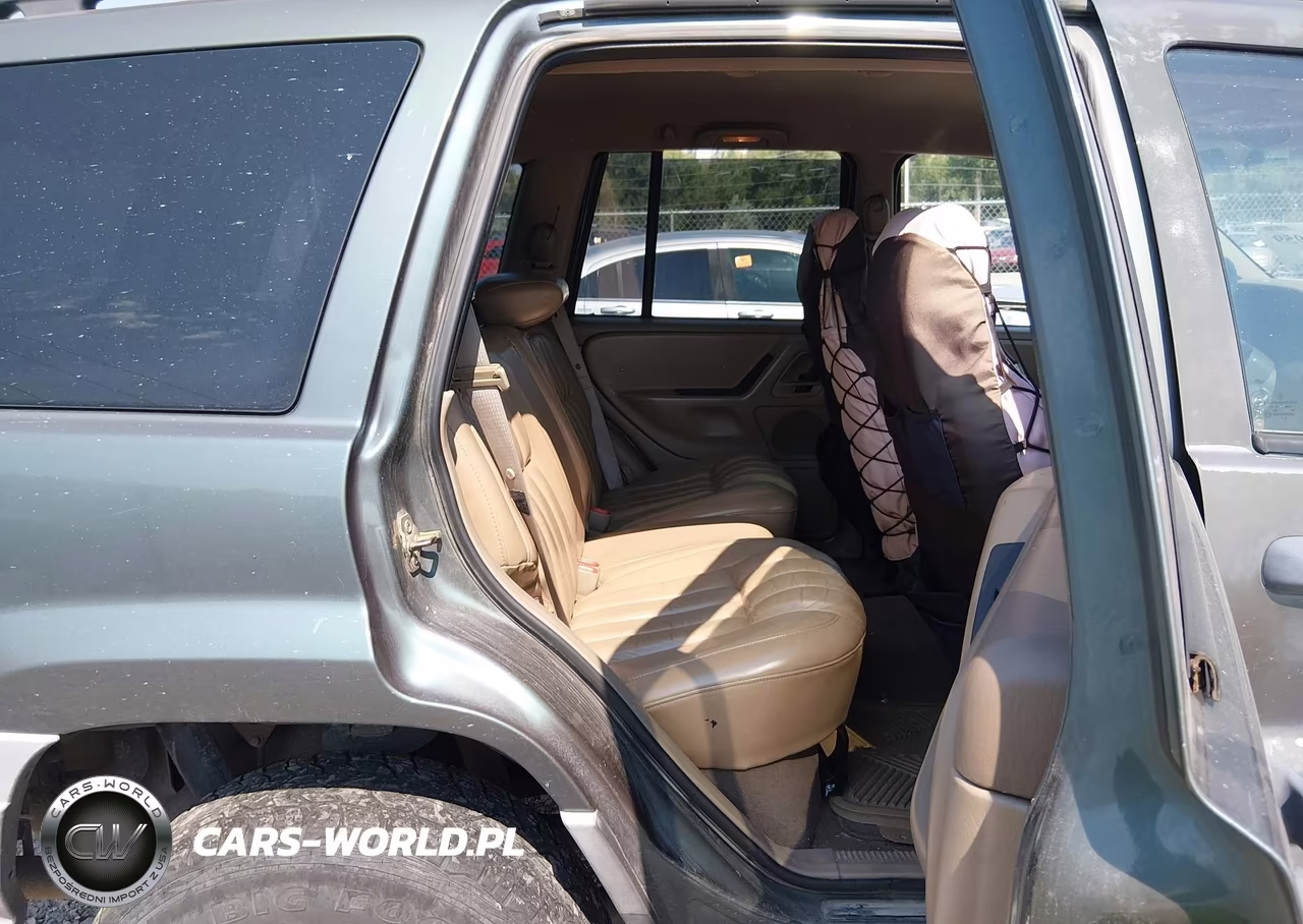 2002 Jeep Grand Cherokee Laredo VIN:1J4GW48N72C200678 - 8