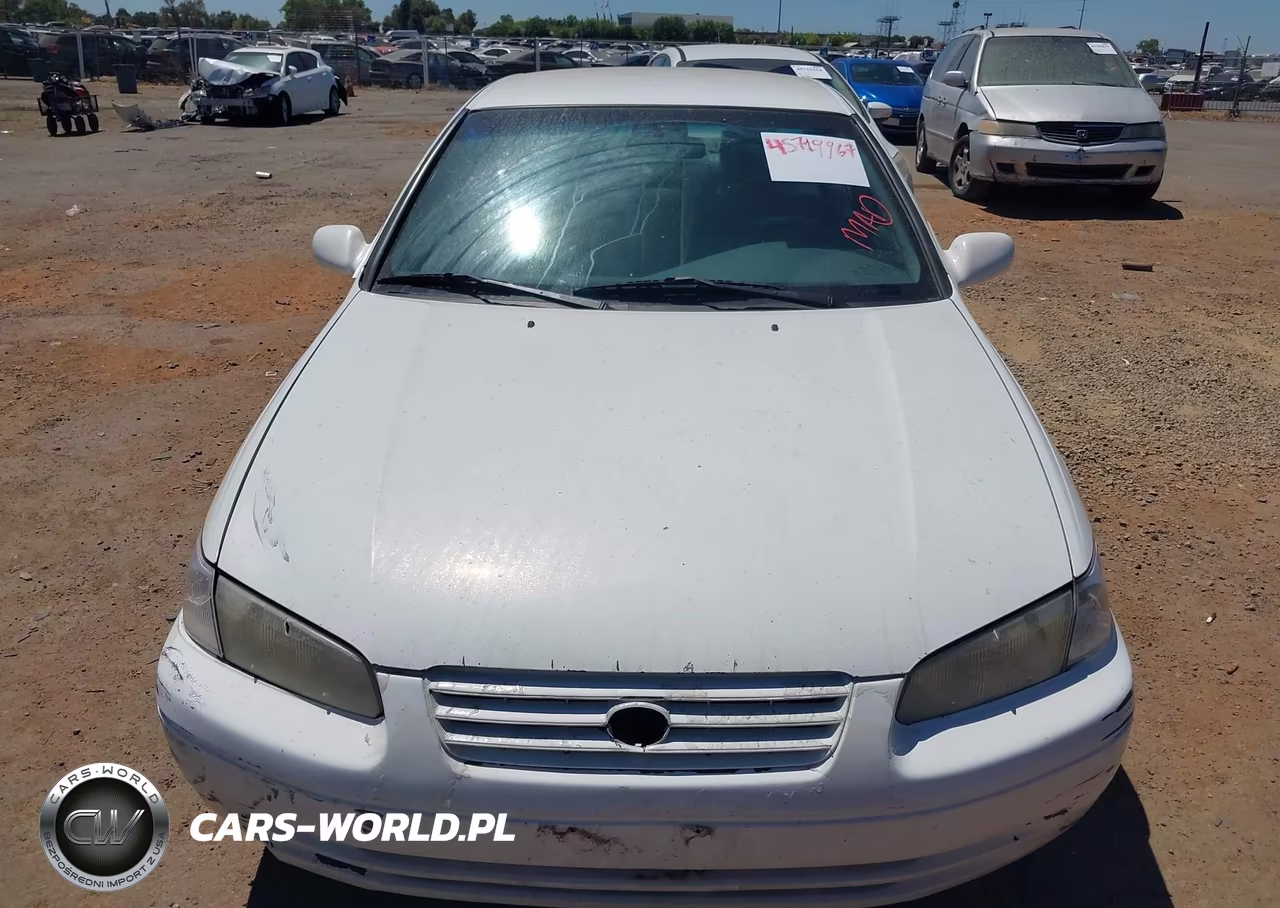 1997 Toyota Camry Le VIN:JT2BG22K5V0087750 - 6