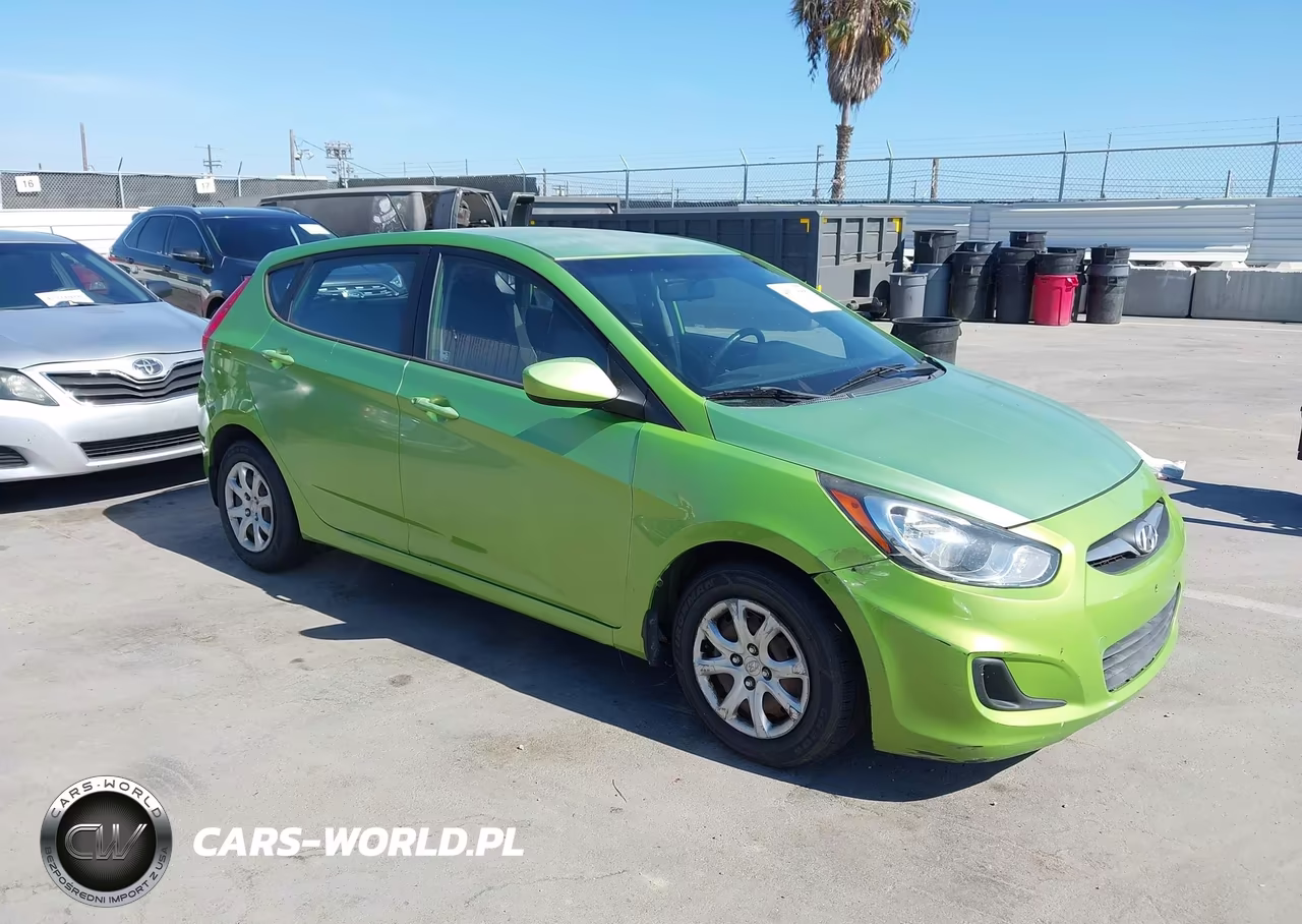 2012 Hyundai Accent Gs