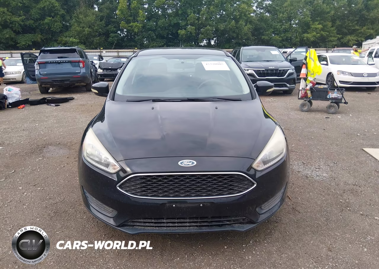 2016 Ford Focus Se VIN:1FADP3F28GL224848 - 6