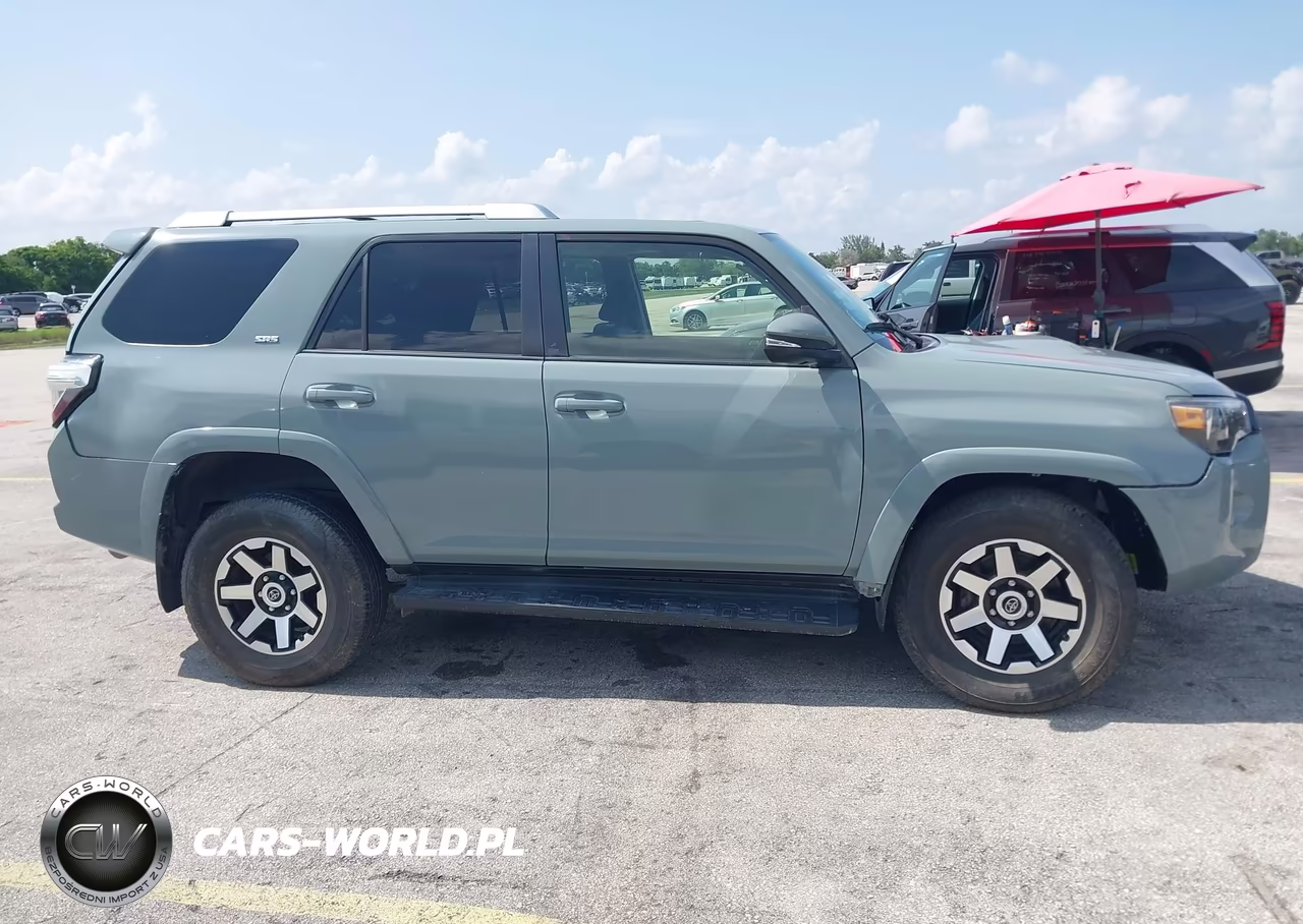 2022 Toyota 4Runner Trd Off Road Premium VIN:JTERU5JR2N6007568 - 13
