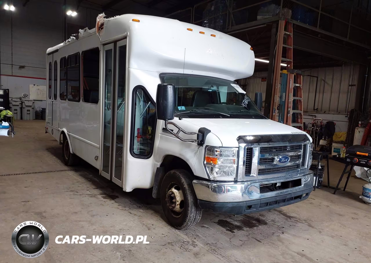 2019 Ford E-350 Cutaway