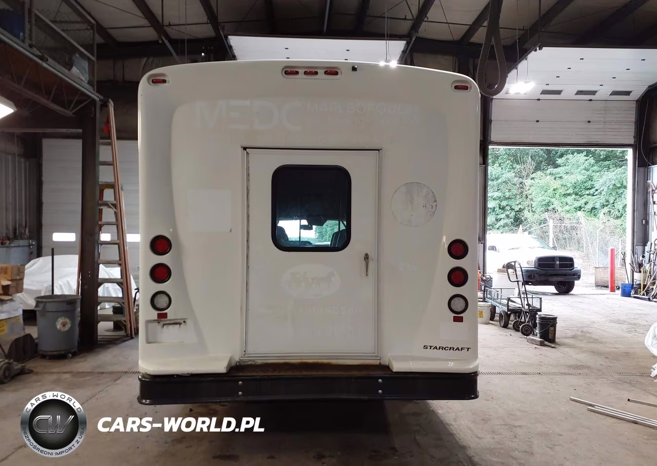 2019 Ford E-350 Cutaway VIN:1FDEE3FS5KDC35809 - 16