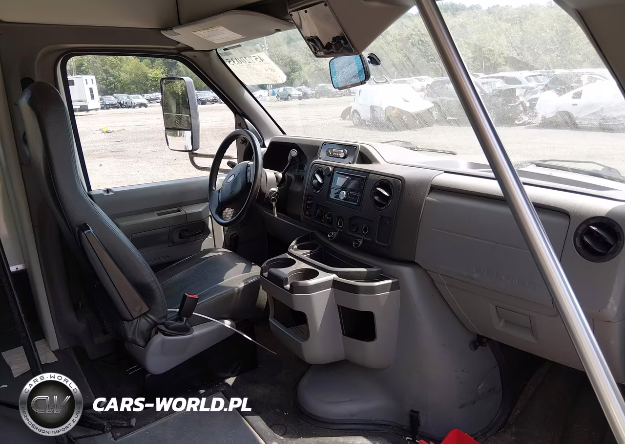 2019 Ford E-350 Cutaway VIN:1FDEE3FS5KDC35809 - 6