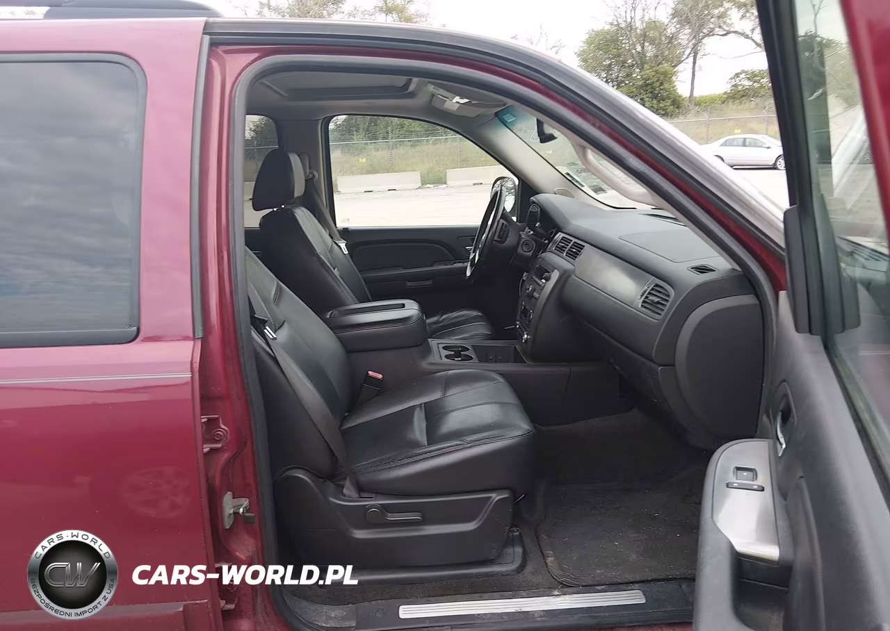 2007 Chevrolet Tahoe Lt VIN:1GNFK130X7R420447 - 5