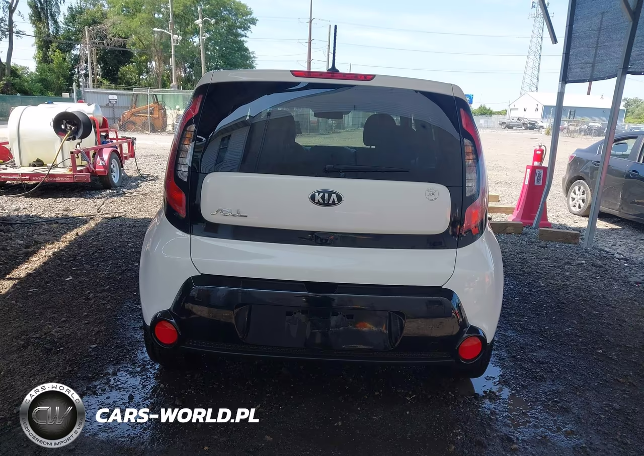 2016 Kia Soul + VIN:KNDJP3A55G7407616 - 17