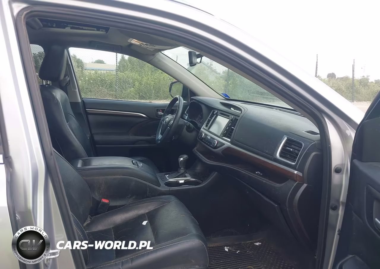 2016 Toyota Highlander Limited V6 VIN:5TDDKRFH0GS334551 - 5