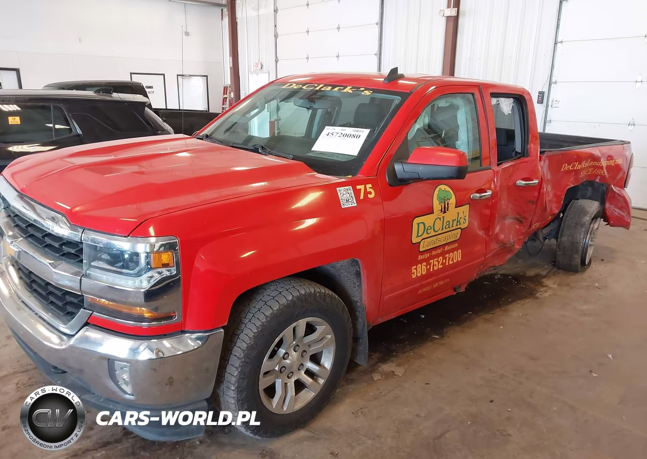 2018 Chevrolet Silverado 1500 1Lt VIN:1GCVKREC4JZ303755 - 2