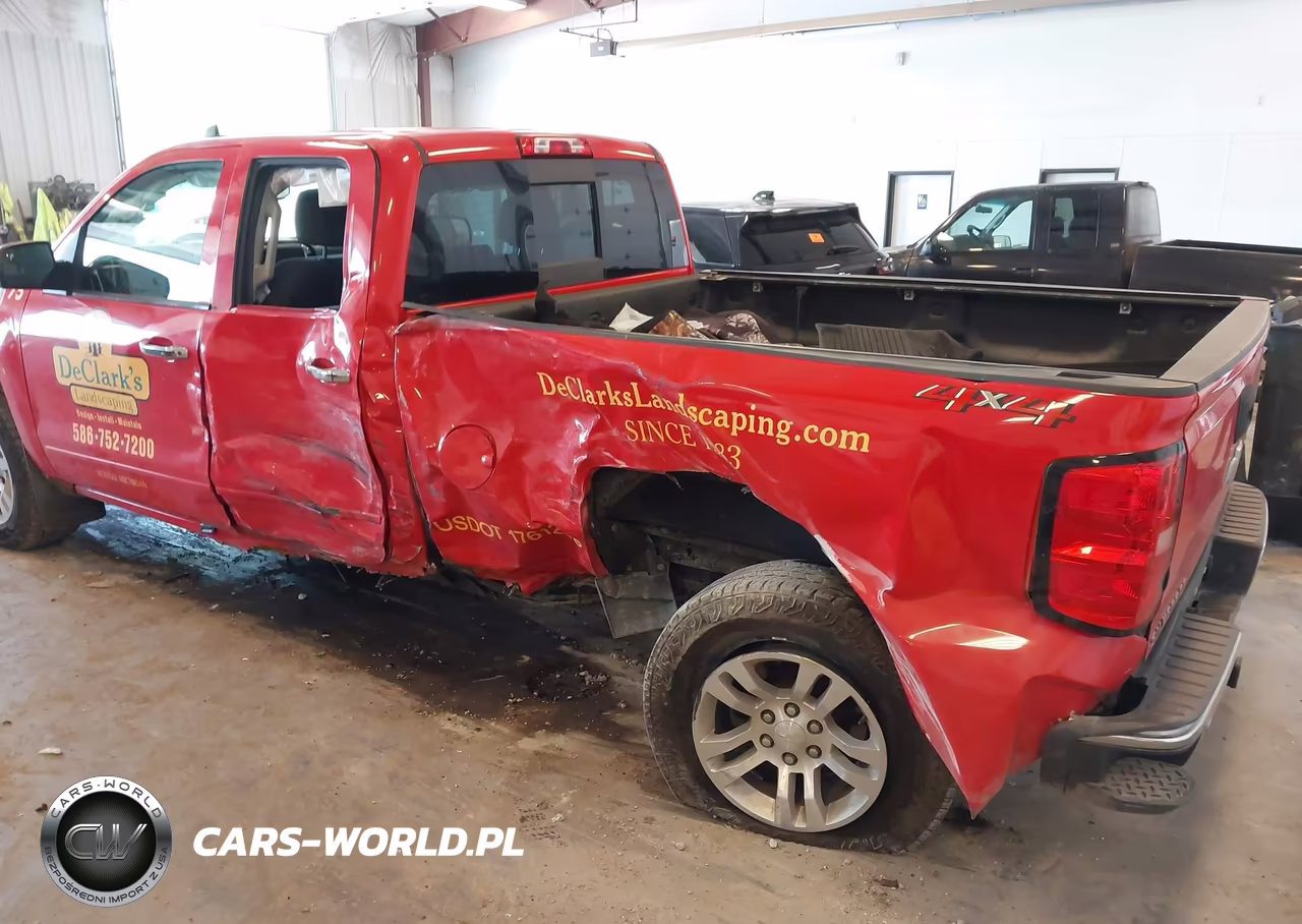 2018 Chevrolet Silverado 1500 1Lt VIN:1GCVKREC4JZ303755 - 6