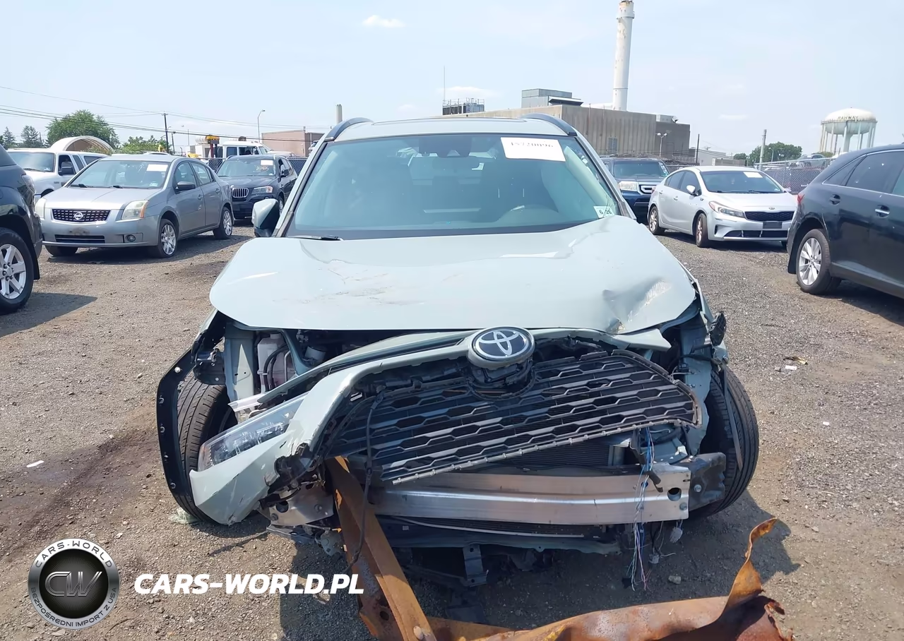 2021 Toyota Rav4 Xle VIN:2T3P1RFV9MW205014 - 12