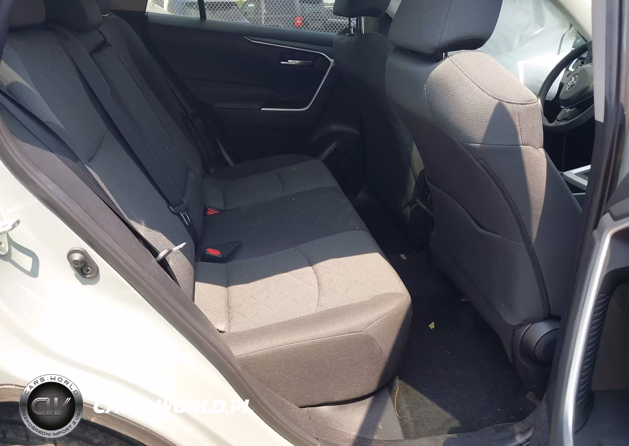2021 Toyota Rav4 Xle VIN:2T3P1RFV9MW205014 - 8