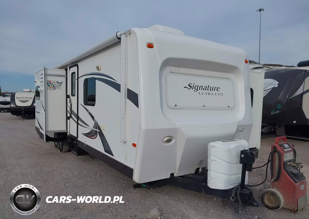 2015 Rockwood Signature Ultra Lite
