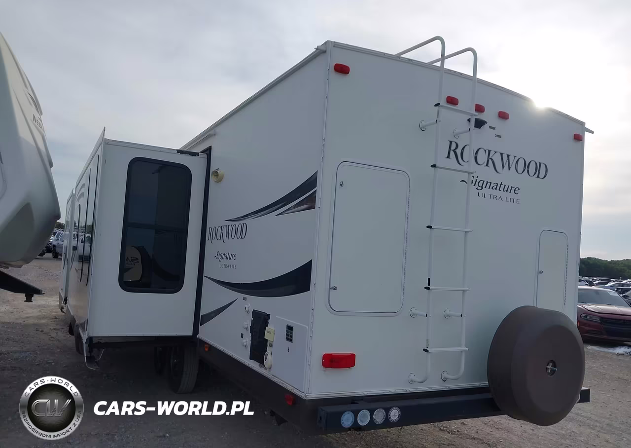 2015 Rockwood Signature Ultra Lite VIN:4X4TRLE20F1863165 - 3