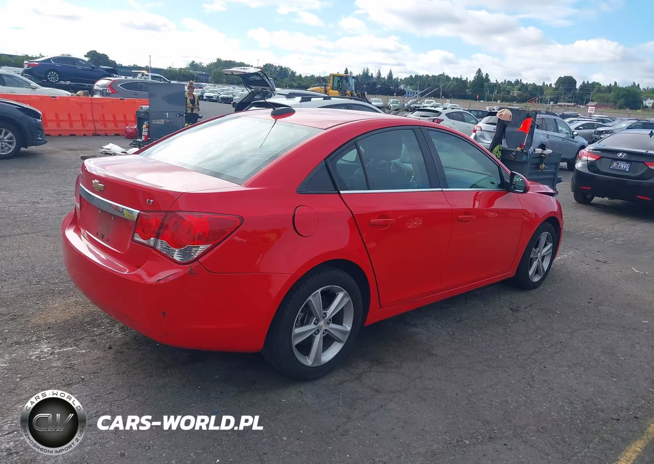 2015 Chevrolet Cruze 2Lt Auto VIN:1G1PE5SB9F7256335 - 4