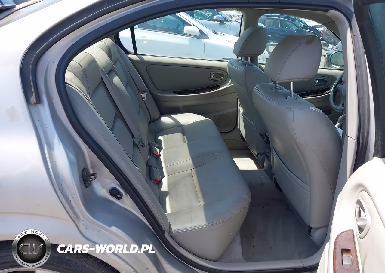 2003 Nissan Maxima Gle VIN:JN1DA31A23T415592 - 8