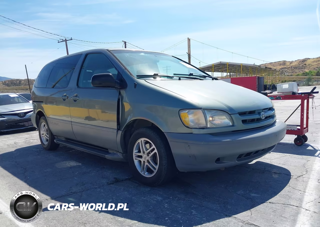 2000 Toyota Sienna Ce