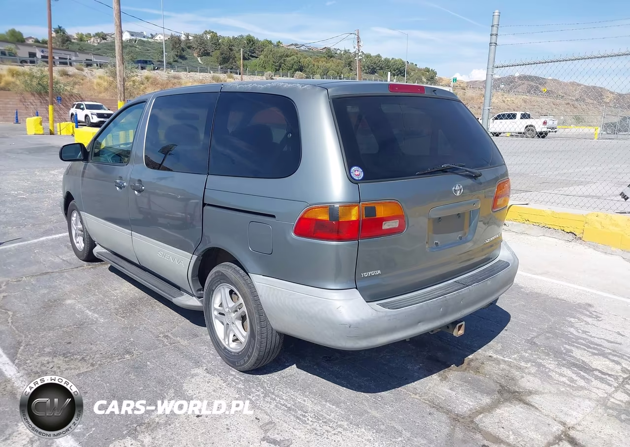 2000 Toyota Sienna Ce VIN:4T3ZF19C3YU281937 - 3