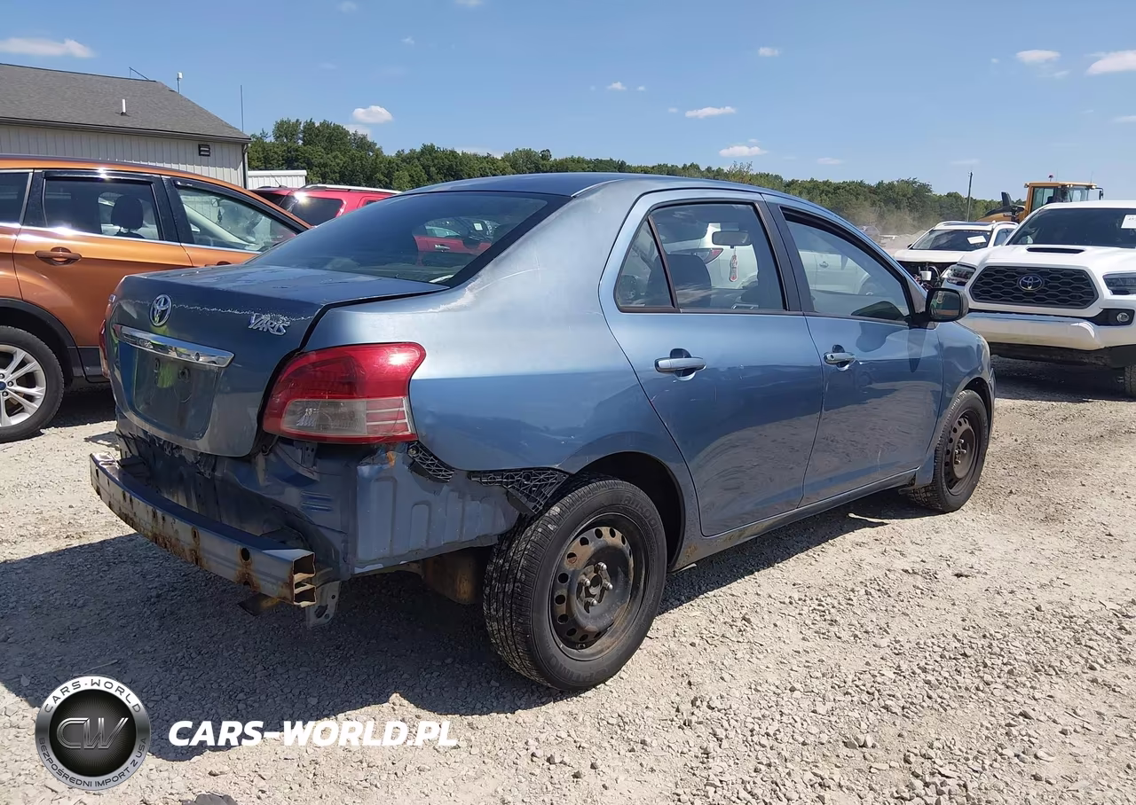 2012 Toyota Yaris VIN:JTDBT4K32CL011311 - 4