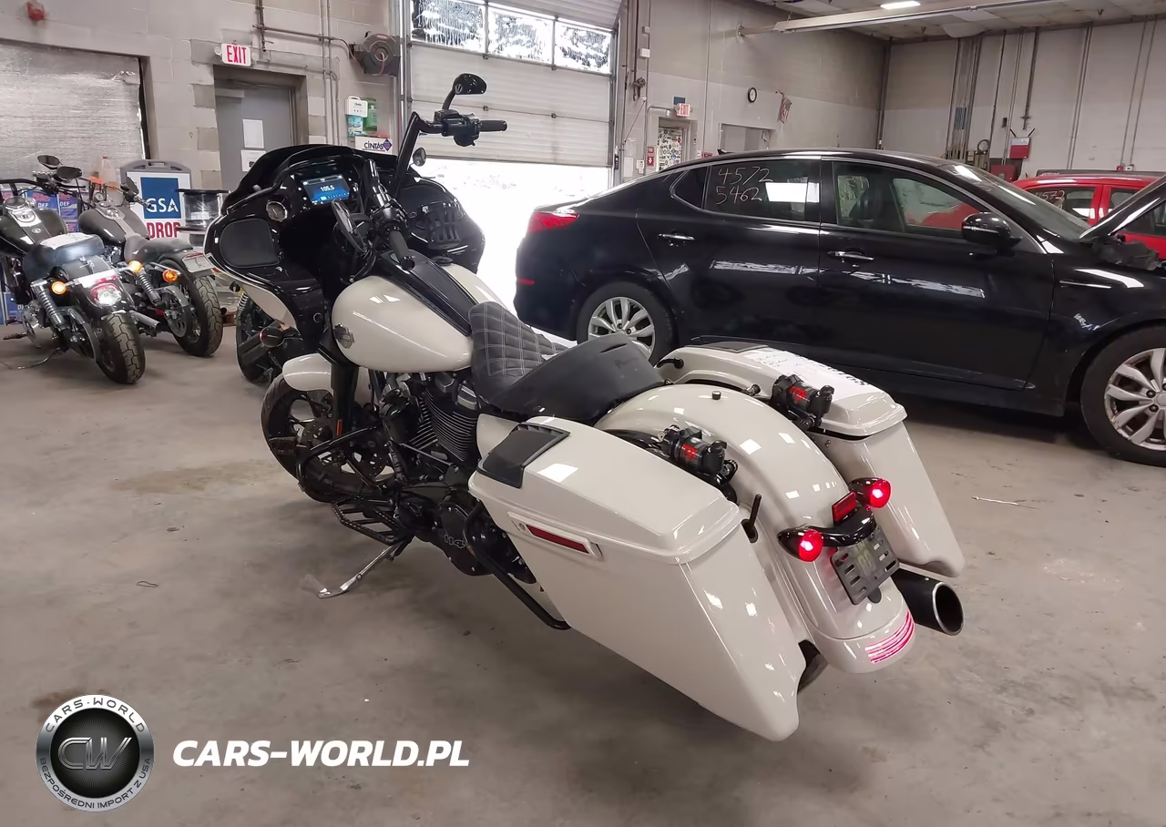 2022 Harley-Davidson Fltrxs VIN:1HD1KTP1XNB671457 - 3