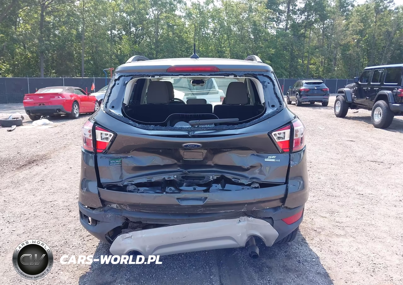 2018 Ford Escape Se VIN:1FMCU9GD2JUD39122 - 16