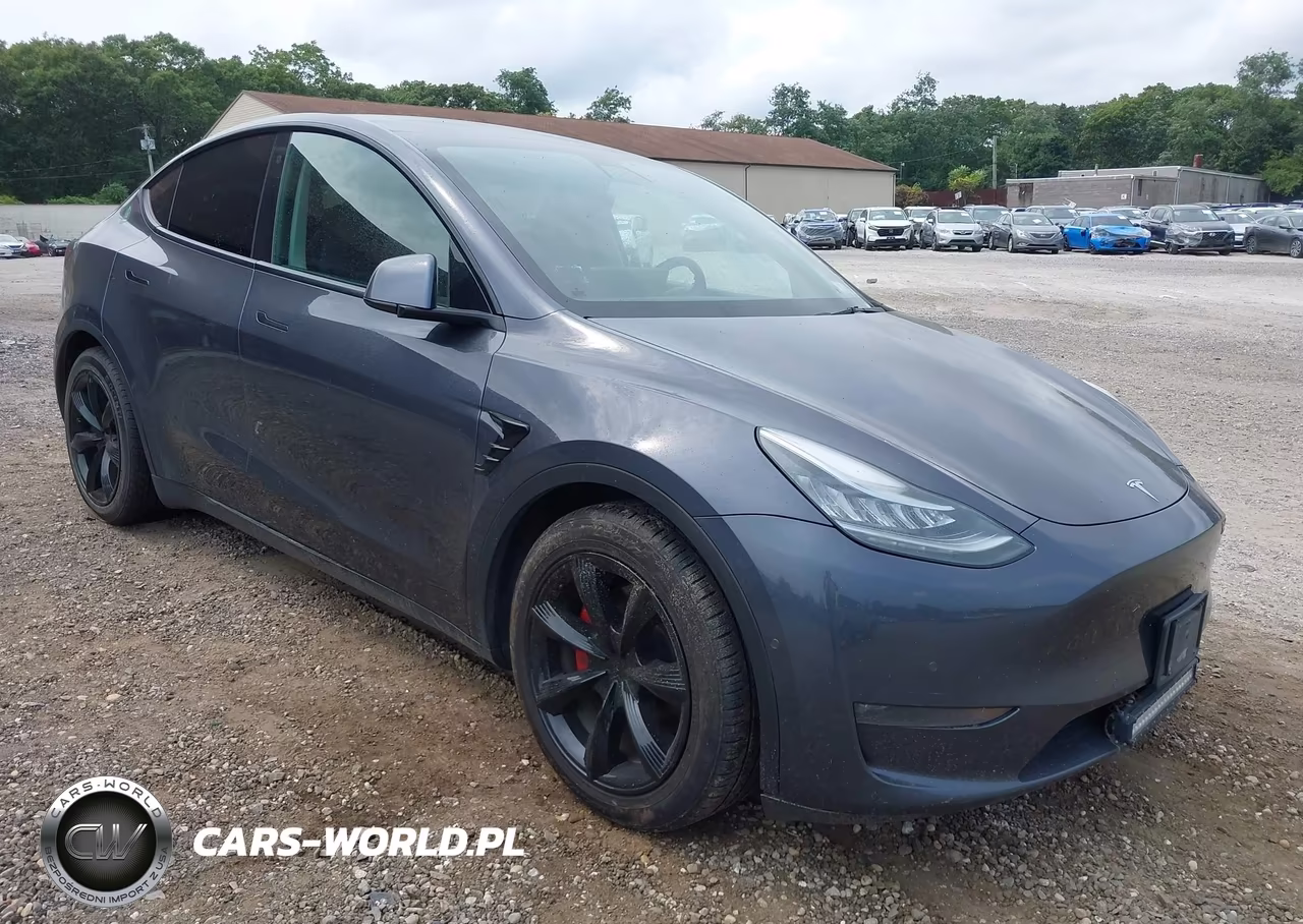 2021 Tesla Model Y Long Range Dual Motor All-Wheel Drive – zdjęcie 1 z 15