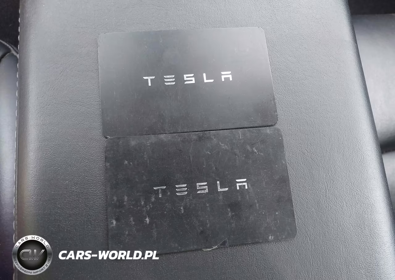 2021 Tesla Model Y Long Range Dual Motor All-Wheel Drive VIN:5YJYGDEE0MF087870 - 10