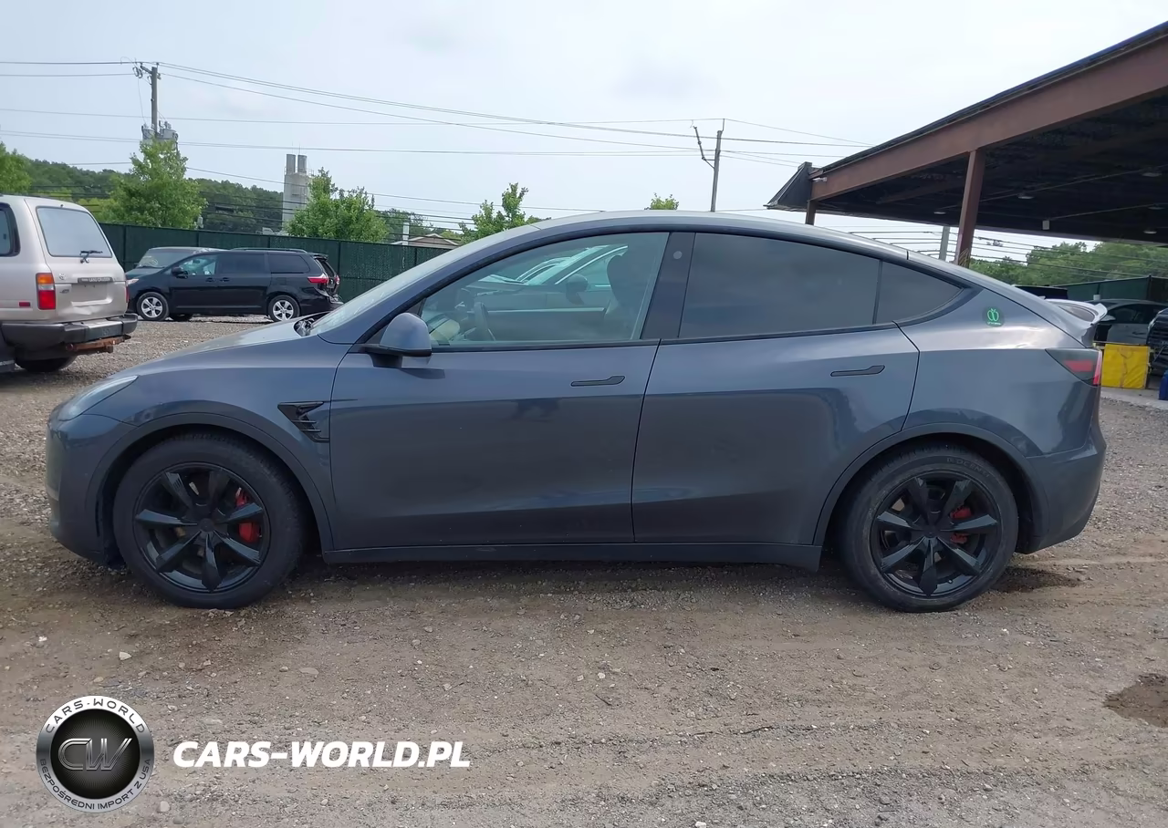 2021 Tesla Model Y Long Range Dual Motor All-Wheel Drive VIN:5YJYGDEE0MF087870 - 13