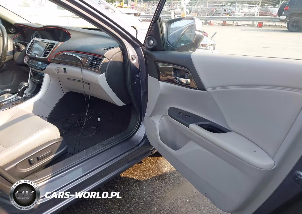 2017 Honda Accord Ex-L VIN:1HGCR2F92HA129725 - 5