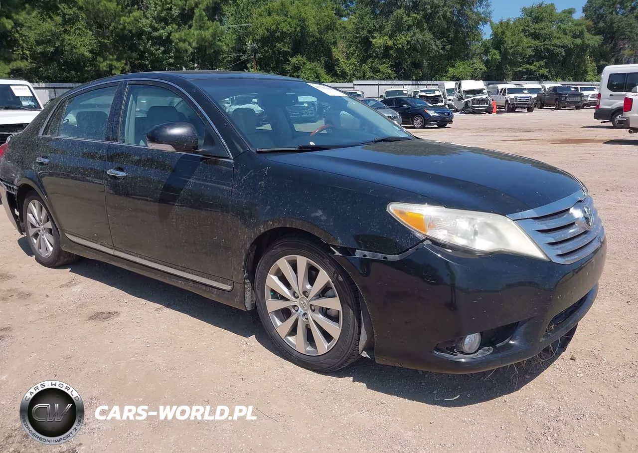 2011 Toyota Avalon Limited – zdjęcie 1 z 17