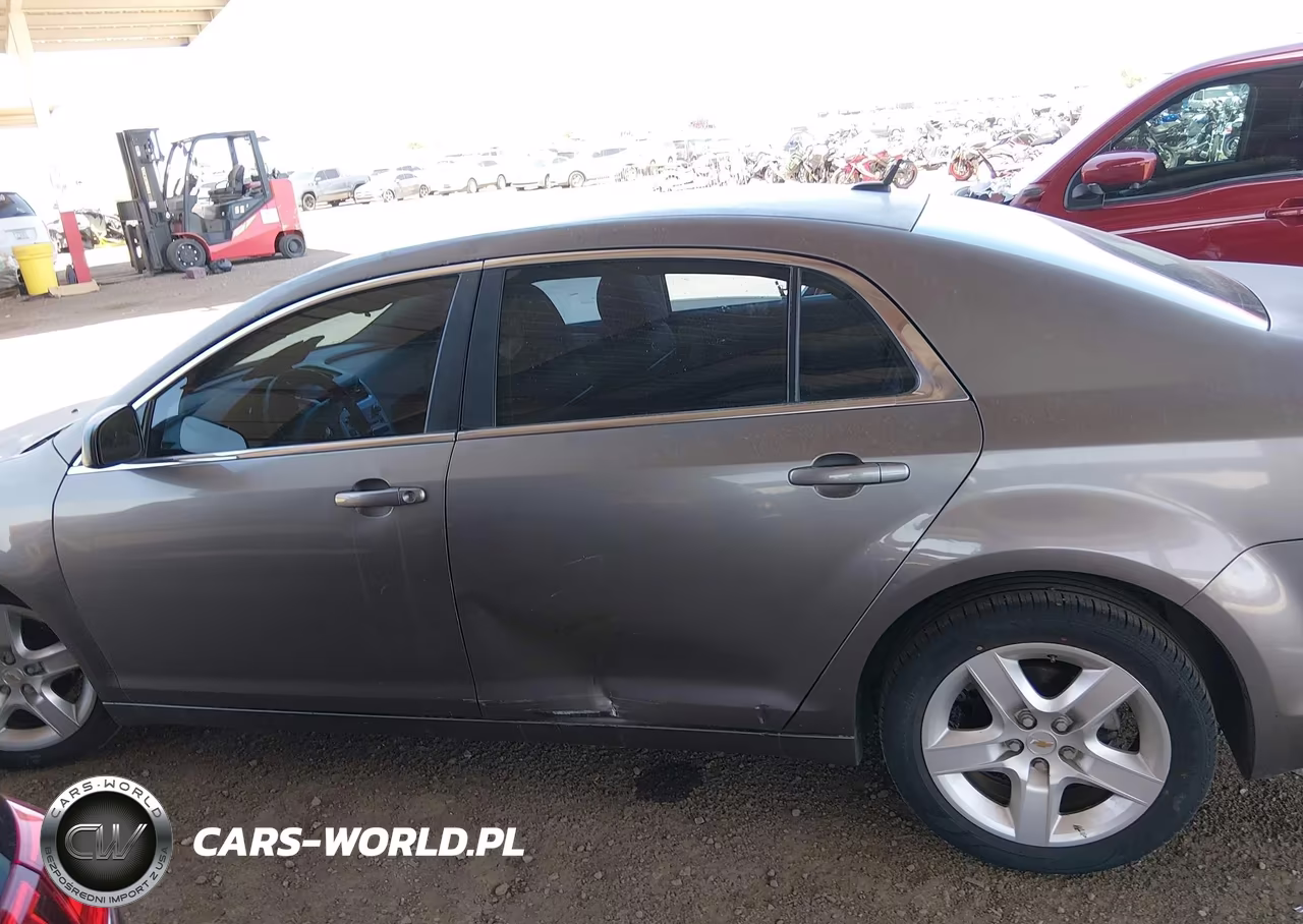 2010 Chevrolet Malibu Ls VIN:1G1ZB5EB9AF256251 - 14