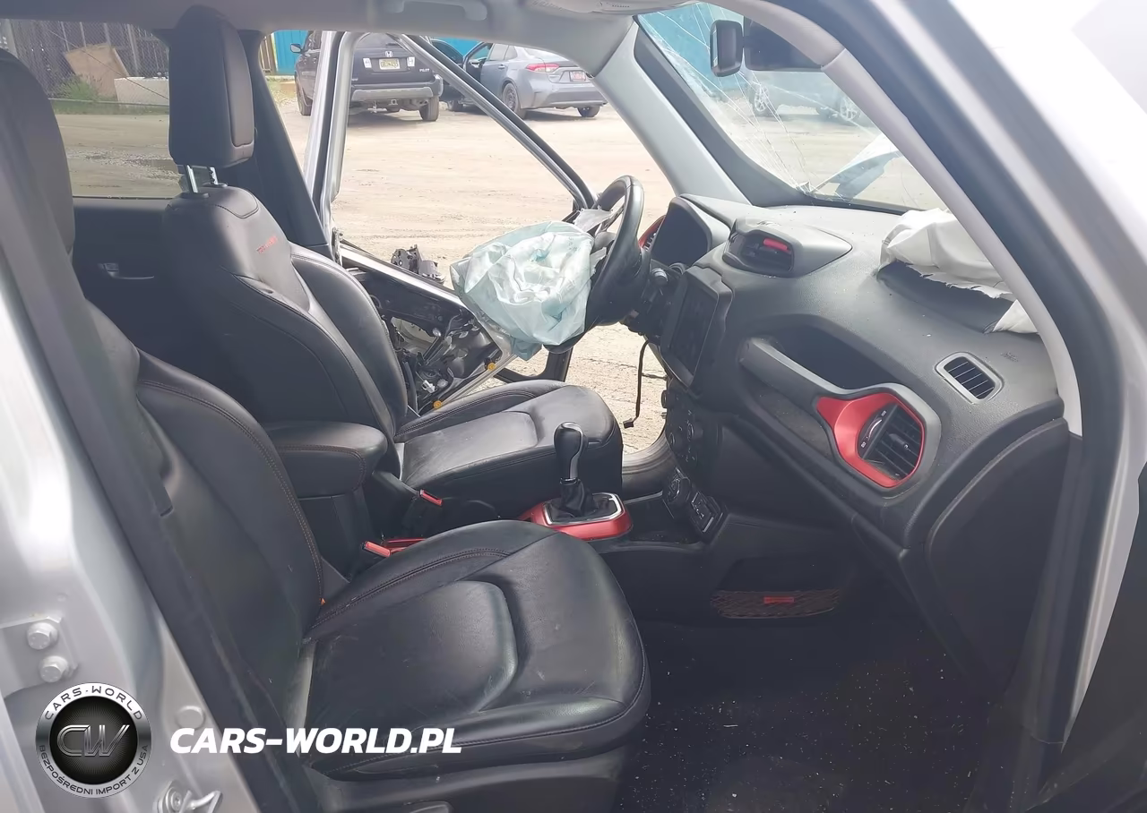 2021 Jeep Renegade Trailhawk 4X4 VIN:ZACNJDC17MPN36472 - 5