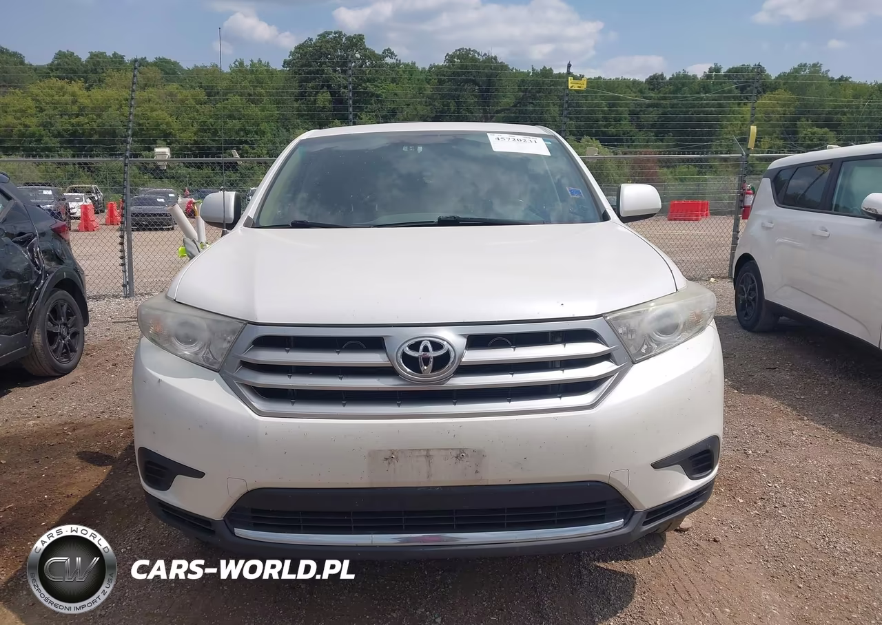 2012 Toyota Highlander Base V6 VIN:5TDBK3EH8CS146361 - 12