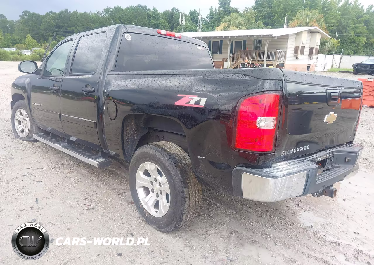 2011 Chevrolet Silverado 1500 Lt VIN:3GCPCSE05BG287330 - 3