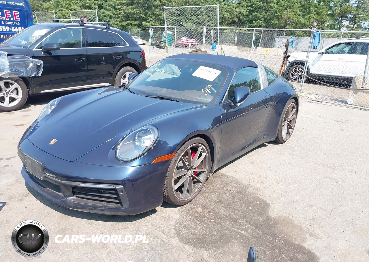 2021 Porsche 911 Targa 4S-Targa 4S Heritage Design Edition VIN:WP0BB2A95MS235824 - 2