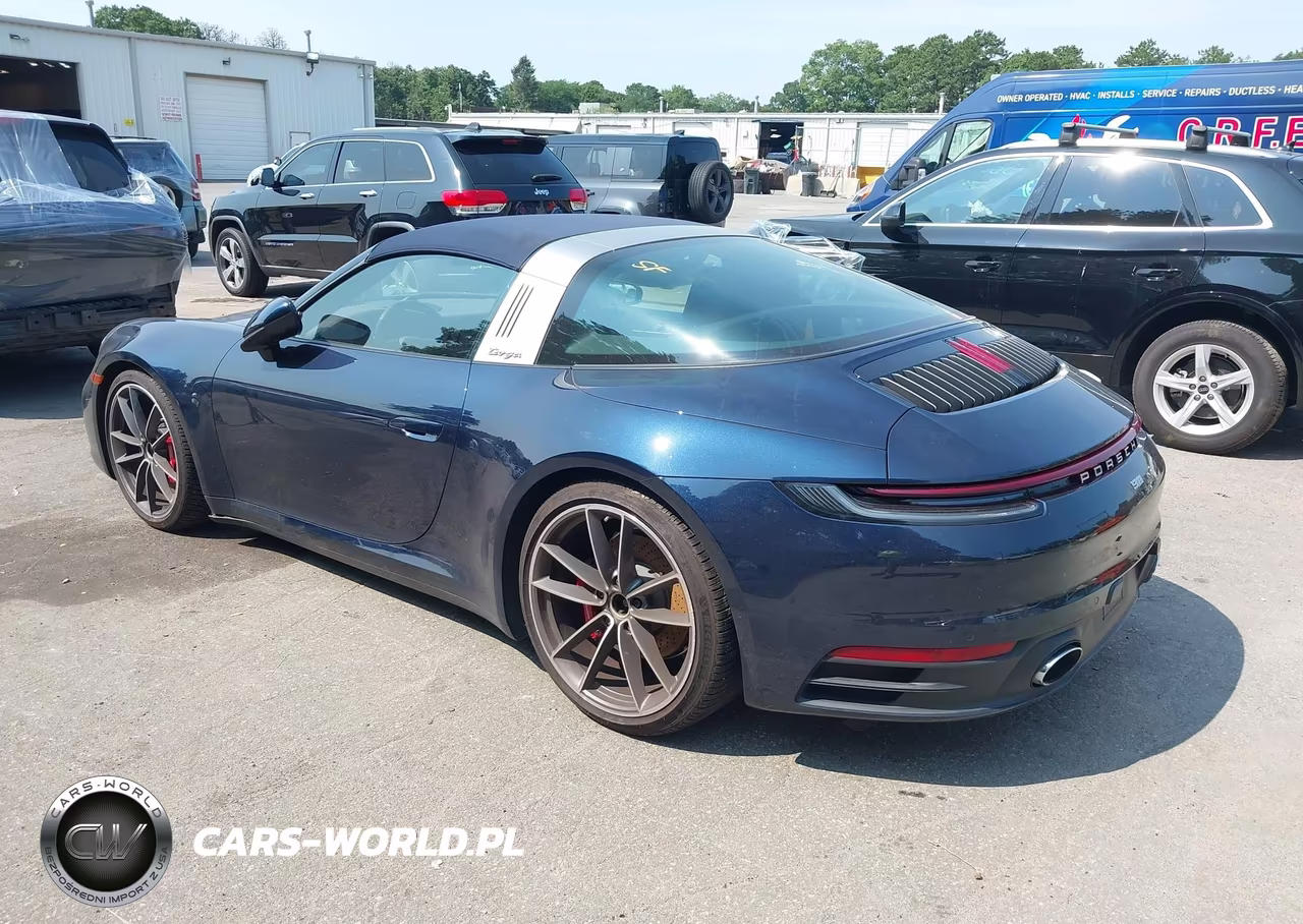 2021 Porsche 911 Targa 4S-Targa 4S Heritage Design Edition VIN:WP0BB2A95MS235824 - 3