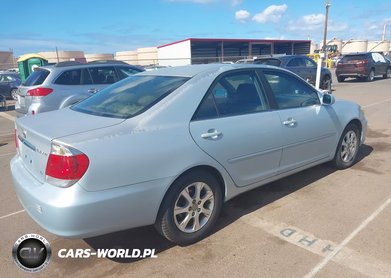 2005 Toyota Camry Le V6-Xle V6 VIN:JTDBF30K050161143 - 4