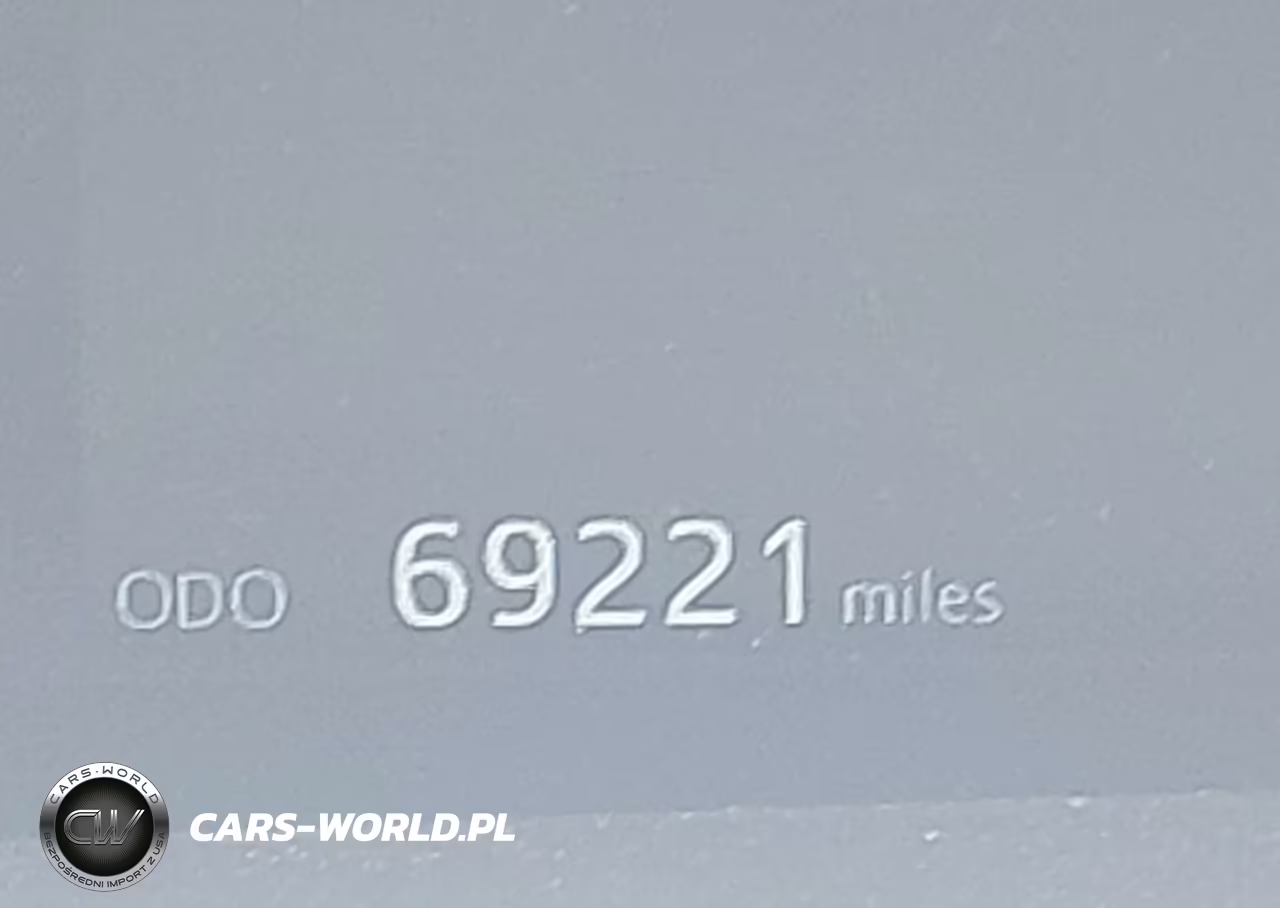 2022 Toyota Prius Limited VIN:JTDKAMFU0N3163129 - 14