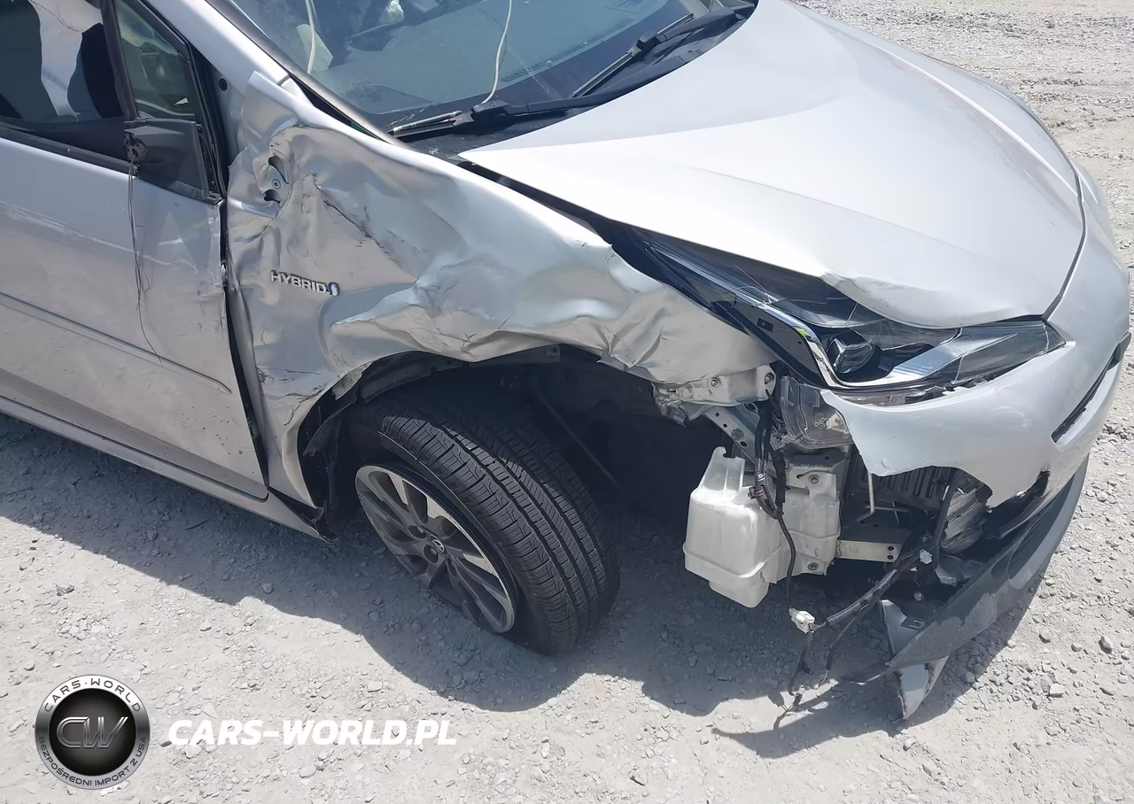 2022 Toyota Prius Limited VIN:JTDKAMFU0N3163129 - 6
